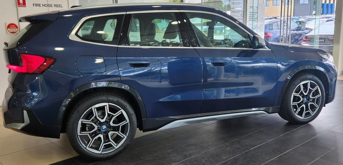 2024 BMW iX1 eDrive20 xLine