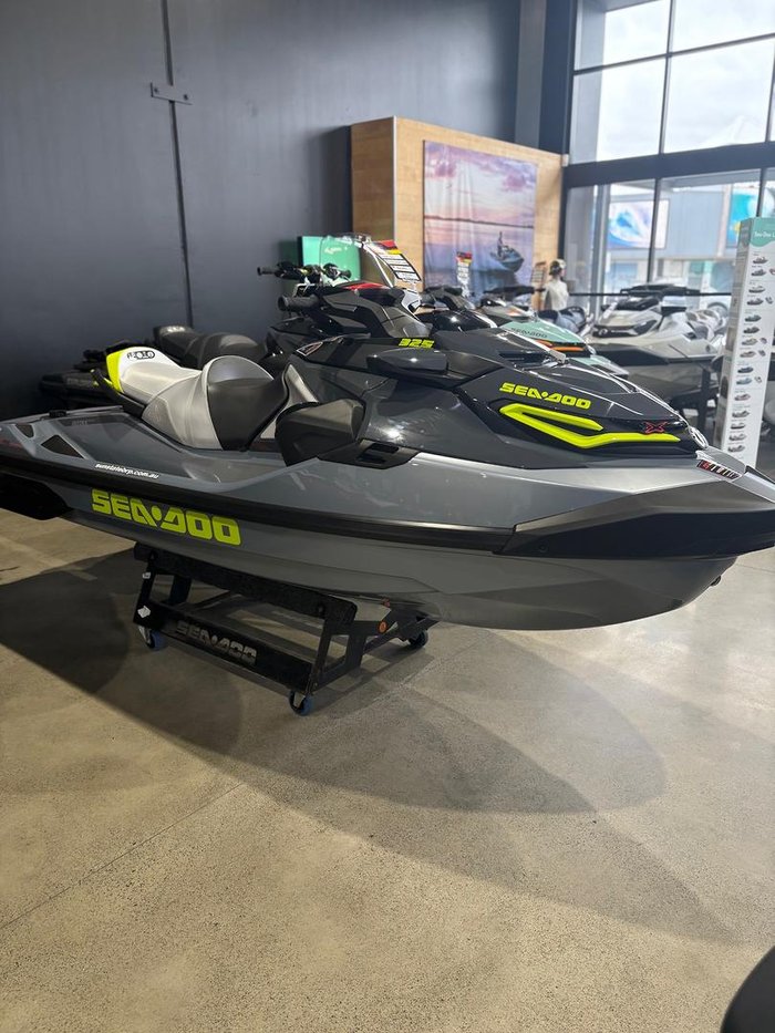 2025 SEA-DOO RXT-X RS 325