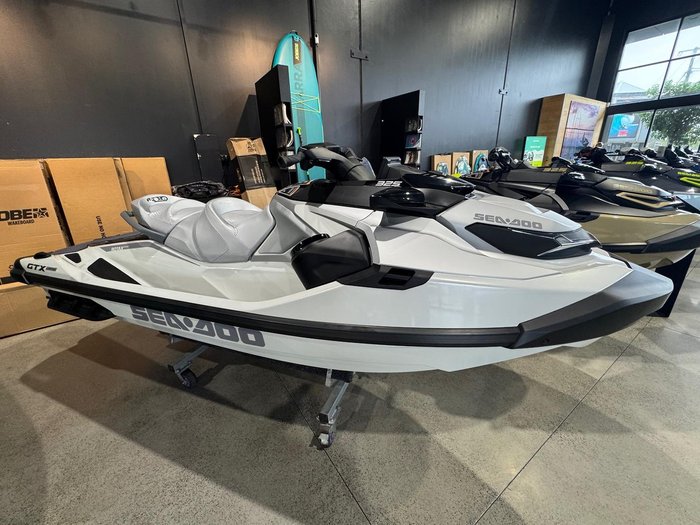 2025 SEA-DOO GTX Limited 325