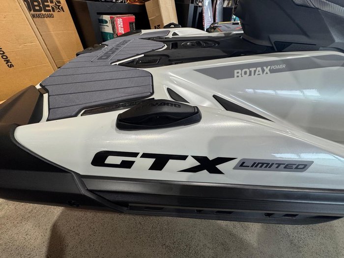2025 SEA-DOO GTX Limited 325