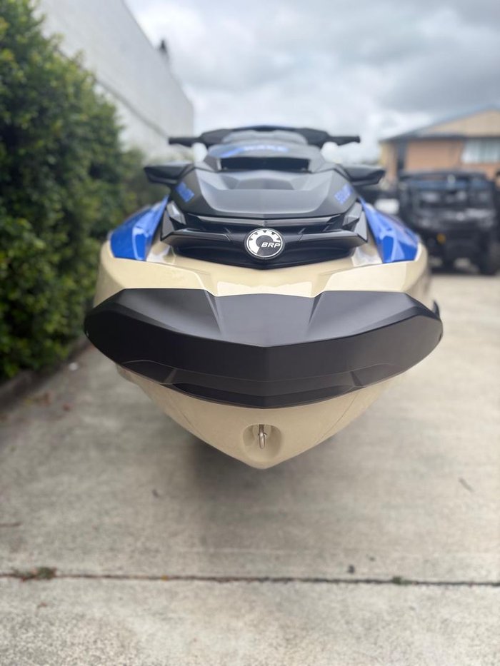2025 SEA-DOO Wake Pro 230