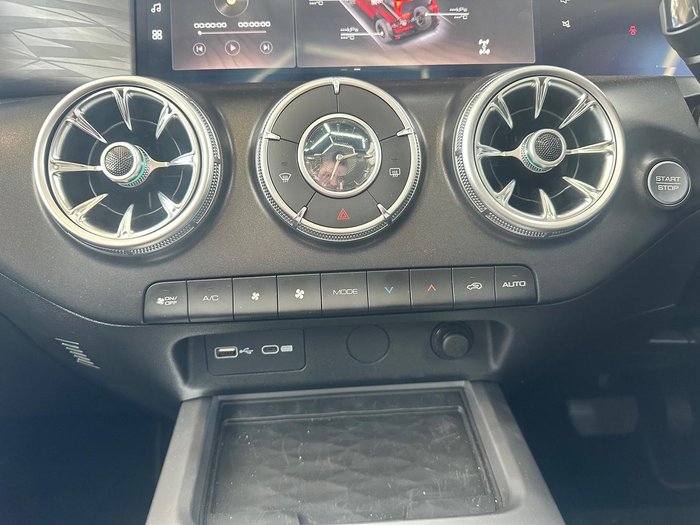 2024 GWM Tank 300 Lux