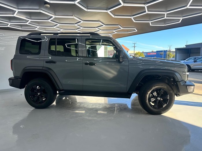 2024 GWM Tank 300 Lux