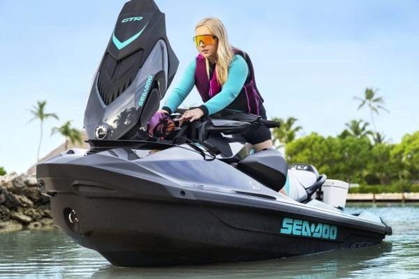 2025 SEA-DOO GTR 230