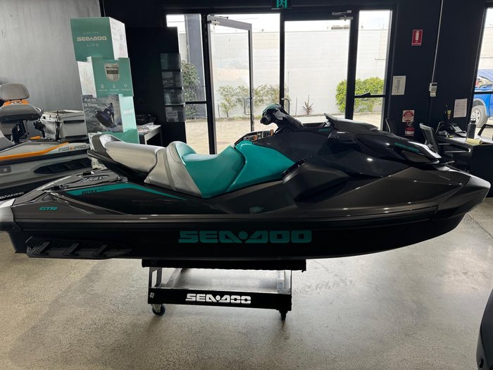 2025 SEA-DOO GTR 230