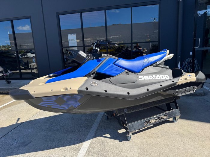 2025 SEA-DOO Spark Trixx 3up