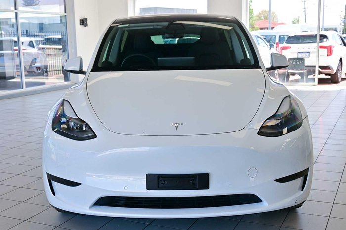 2022 Tesla Model Y Rear-Wheel Drive