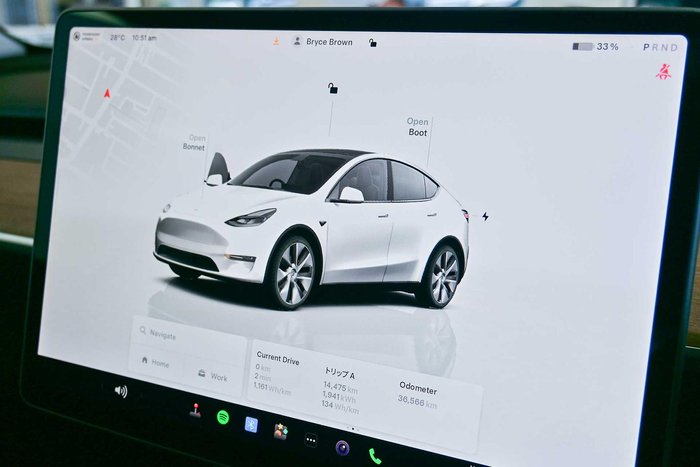 2022 Tesla Model Y Rear-Wheel Drive