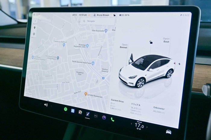 2022 Tesla Model Y Rear-Wheel Drive