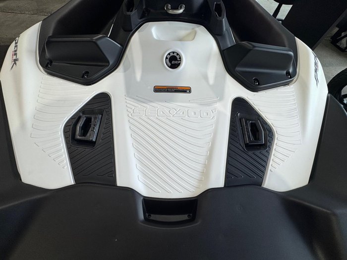 2025 SEA-DOO Spark Trixx 3up