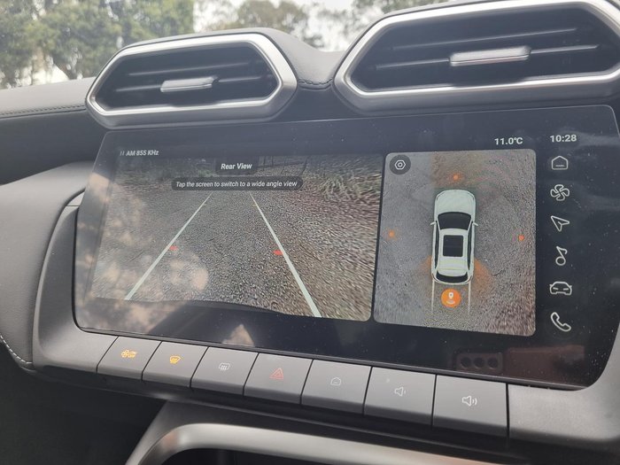 2024 MG ZS Essence Hybrid+