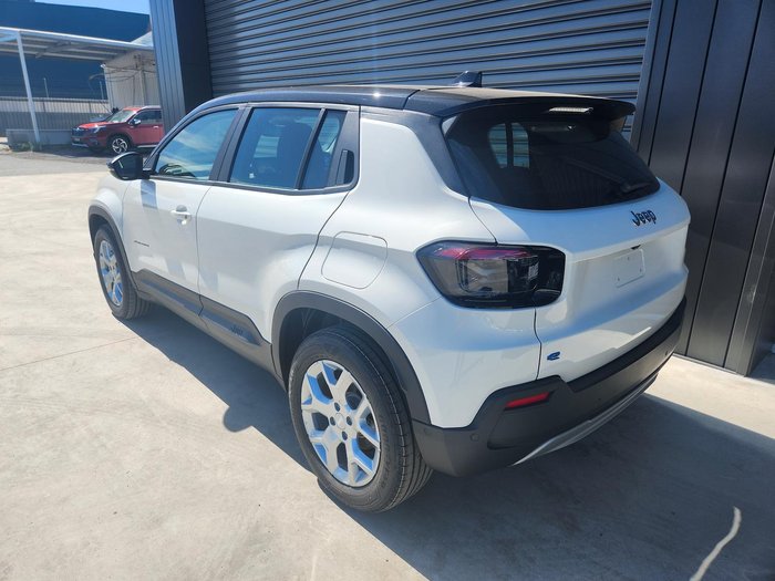 2024 Jeep Avenger Limited