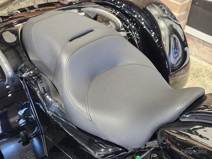 2025 Harley-Davidson Freewheeler 114 (FLRT) Freewheeler Black