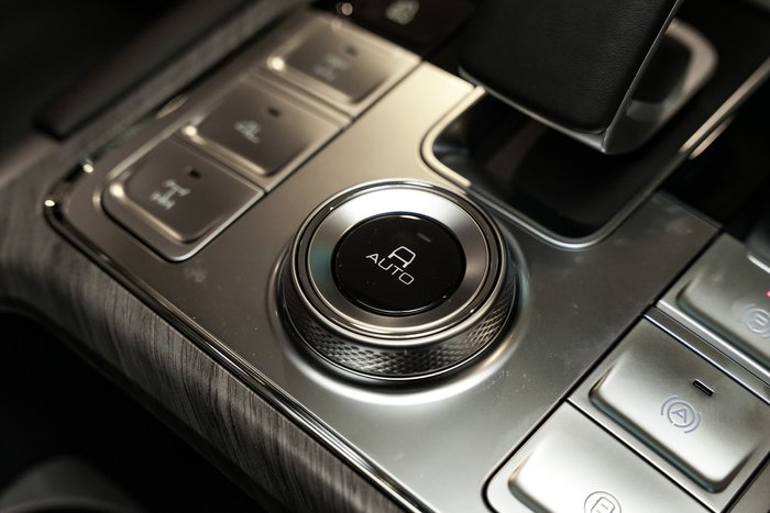 2025 GWM Tank 500 Ultra Hi4-T PHEV