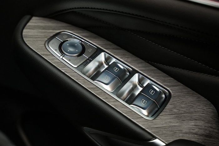 2025 GWM Tank 500 Ultra Hi4-T PHEV