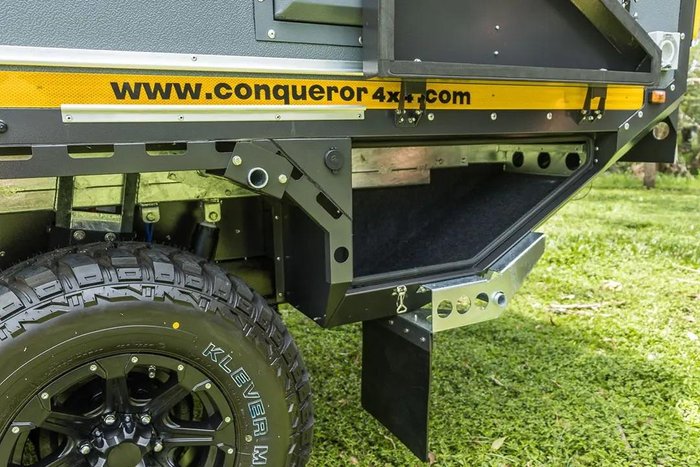 2025 Conqueror Uev-490
