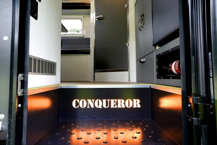 2025 Conqueror Uev-600