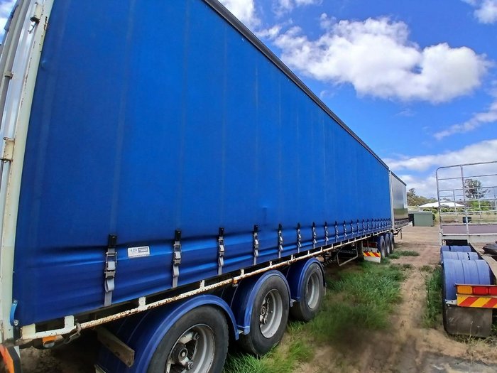 2001 Maxitrans Curtainside