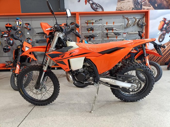 2025 KTM 2025 KTM 250 EXC-F ORANGE