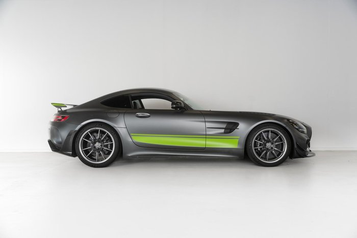 2020 Mercedes-Benz AMG GT R PRO C190 Designo - Magno Selenite Grey