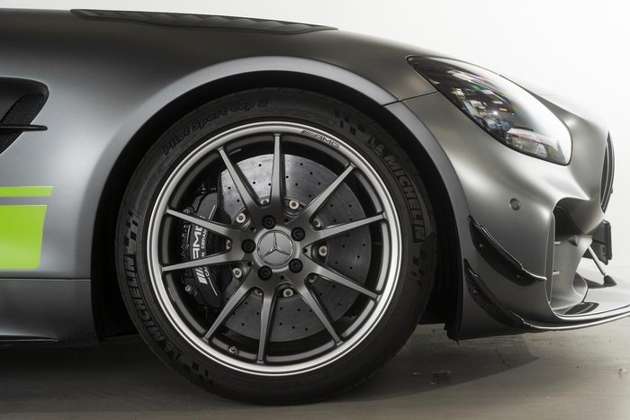 2020 Mercedes-Benz AMG GT R PRO C190 Designo - Magno Selenite Grey