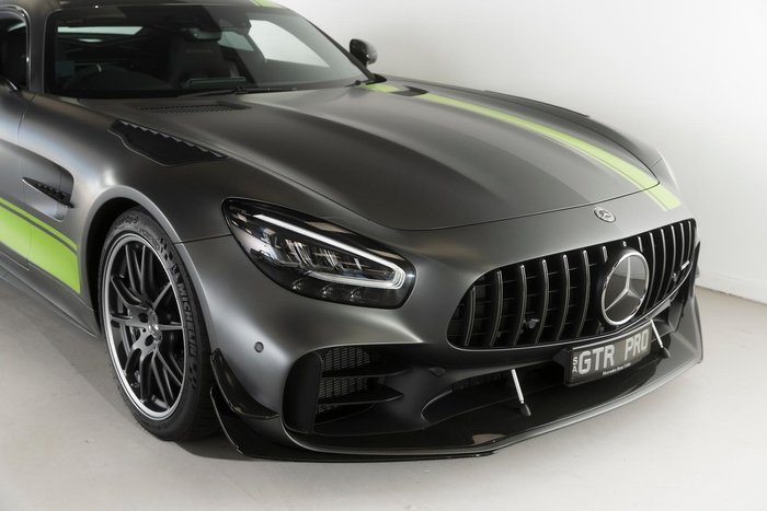 2020 Mercedes-Benz AMG GT R PRO C190 Designo - Magno Selenite Grey