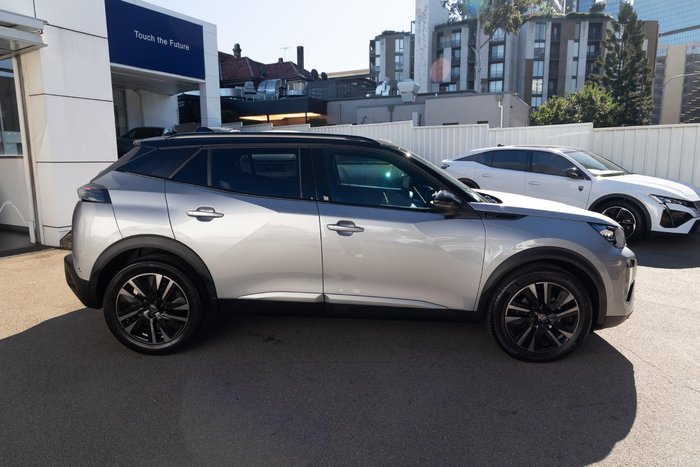 2024 Peugeot 2008 GT