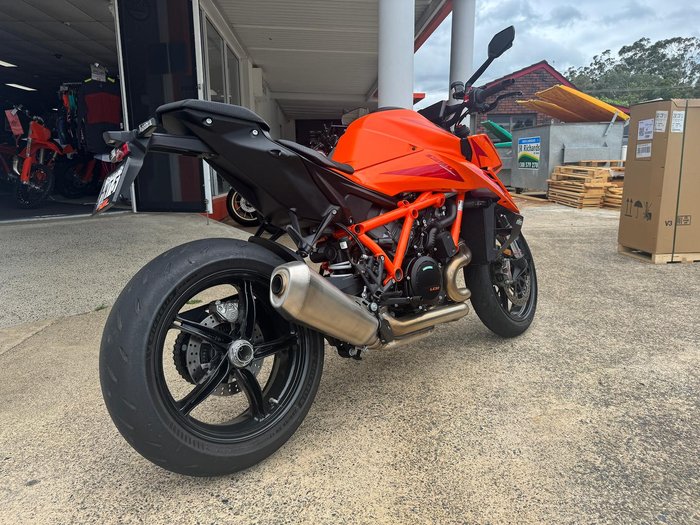 2024 KTM 1390 Super Duke R Super Duke Orange