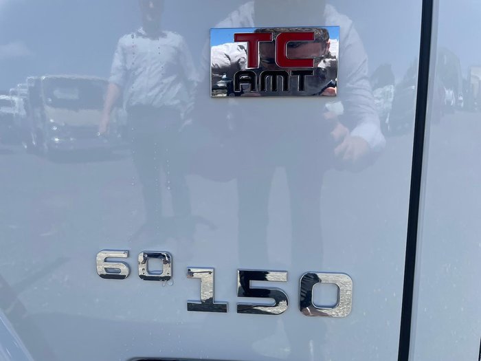 2024 Isuzu Nmr 45/60-150 Amt Tri-Tipper NMR