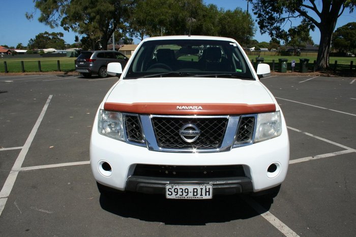 2013 Nissan Navara ST D40 Series 6 4X4 Dual Range Arctic White