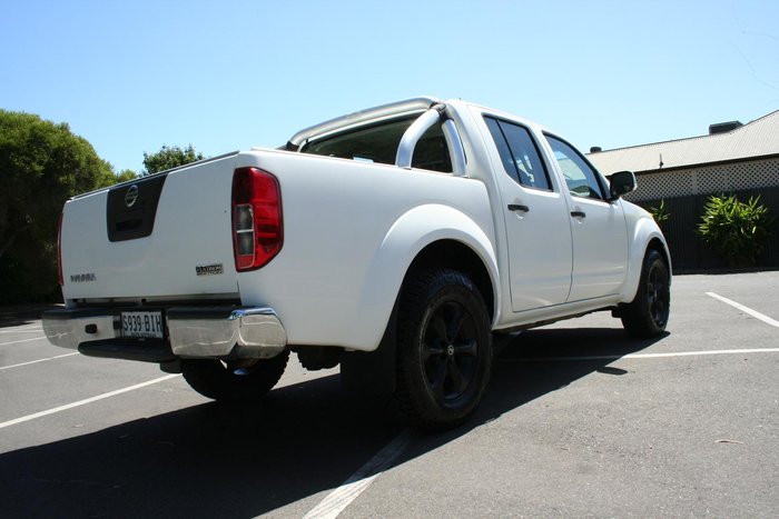 2013 Nissan Navara ST D40 Series 6 4X4 Dual Range Arctic White