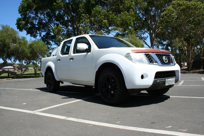 2013 Nissan Navara ST D40 Series 6 4X4 Dual Range Arctic White
