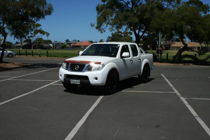 2013 Nissan Navara ST D40 Series 6 4X4 Dual Range Arctic White