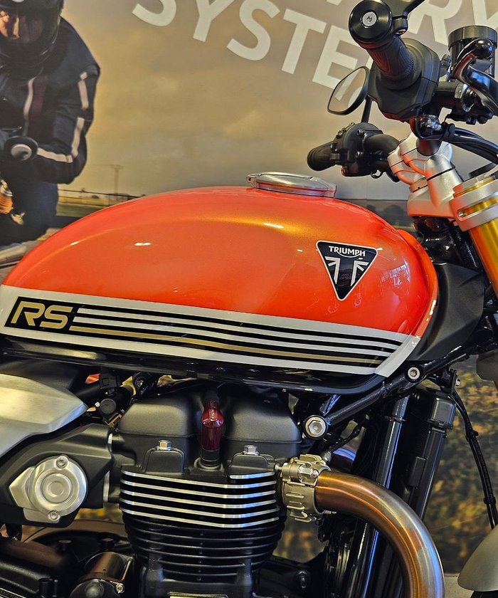 2025 Triumph Speed Twin 1200 RS Speed Twin Orange