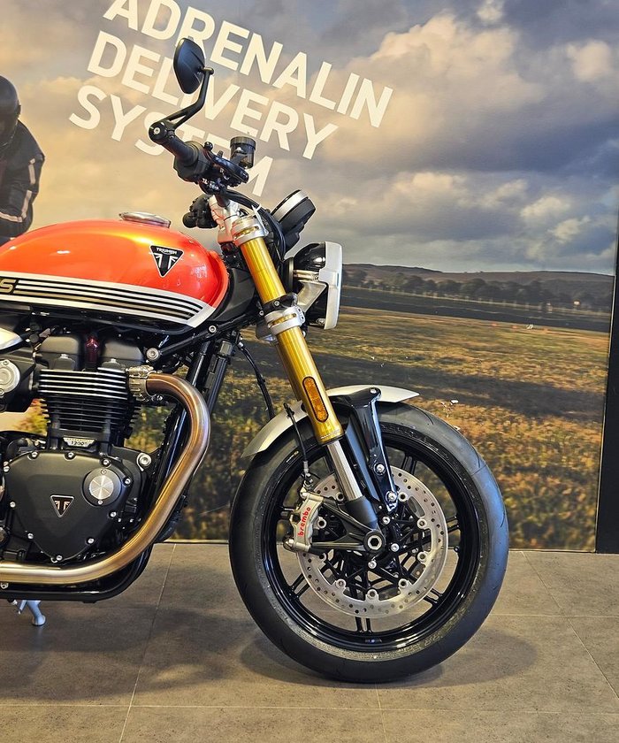 2025 Triumph Speed Twin 1200 RS Speed Twin Orange
