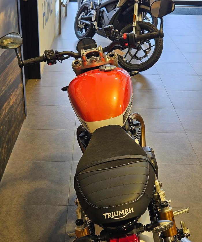 2025 Triumph Speed Twin 1200 RS Speed Twin Orange