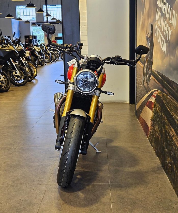 2025 Triumph Speed Twin 1200 RS Speed Twin Orange