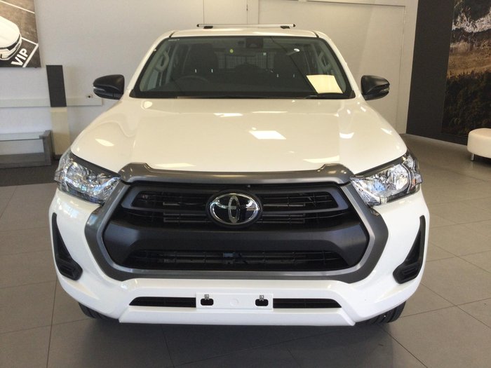 2024 Toyota Hilux SR