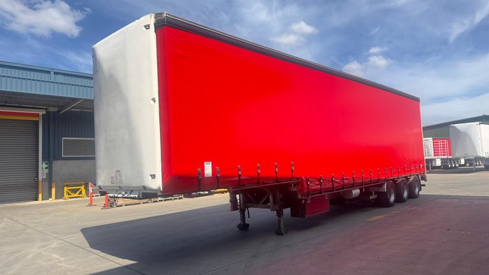 2008 Krueger 34P Drop Deck Mezzanine B Double Red
