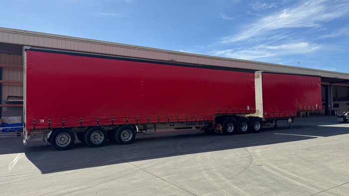 2008 Krueger 34P Drop Deck Mezzanine B Double Red