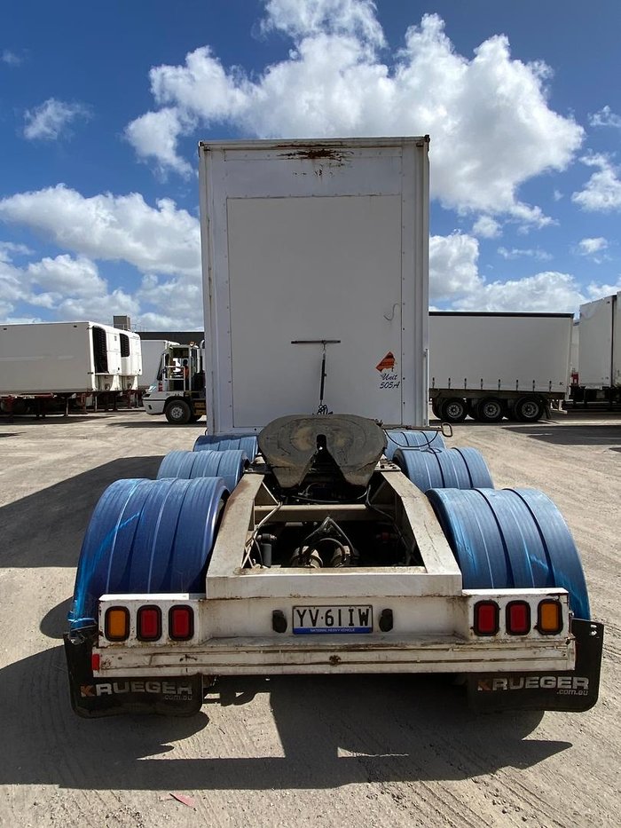 2008 Krueger 34P Drop Deck Mezzanine B Double White