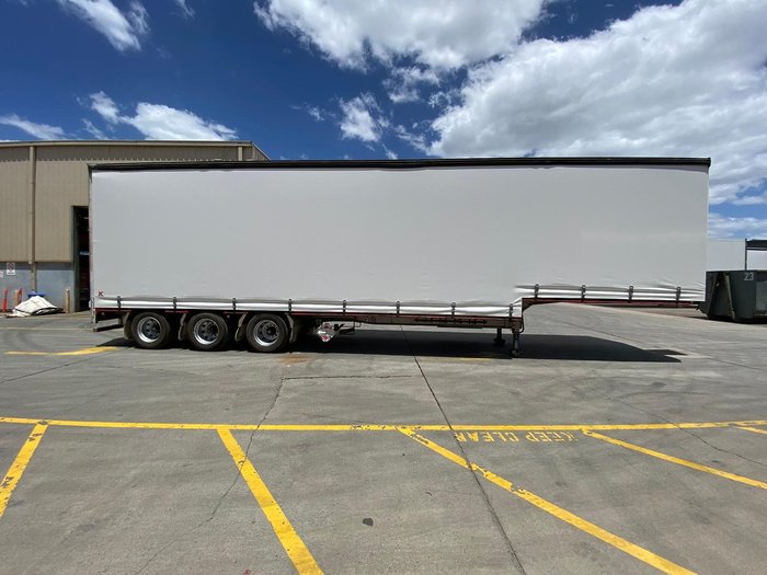 2008 Krueger 34P Drop Deck Mezzanine B Double White