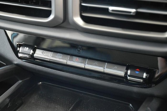 2024 LDV D90 Executive