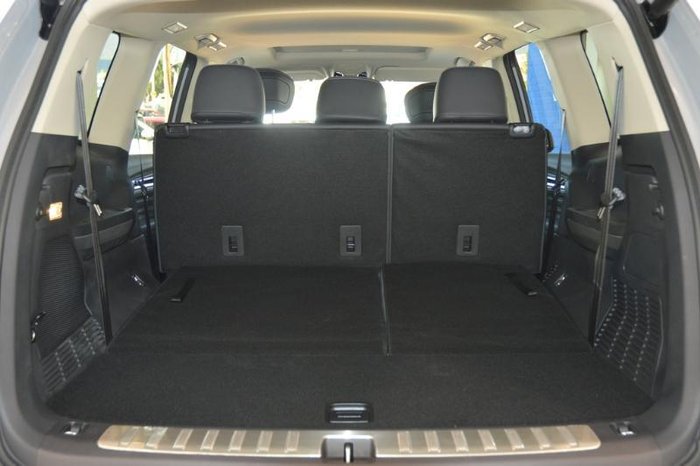 2024 LDV D90 Executive