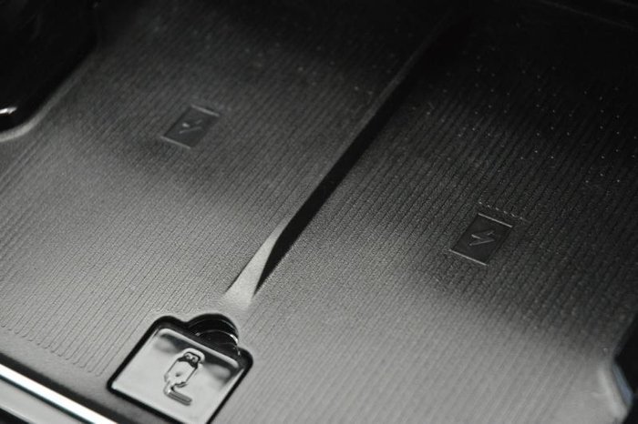 2024 LDV D90 Executive