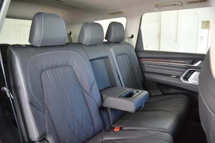 2024 LDV D90 Executive