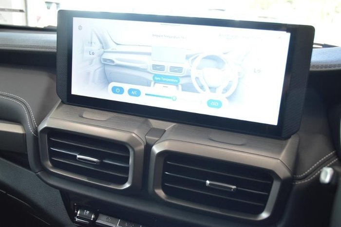 2024 LDV D90 Executive