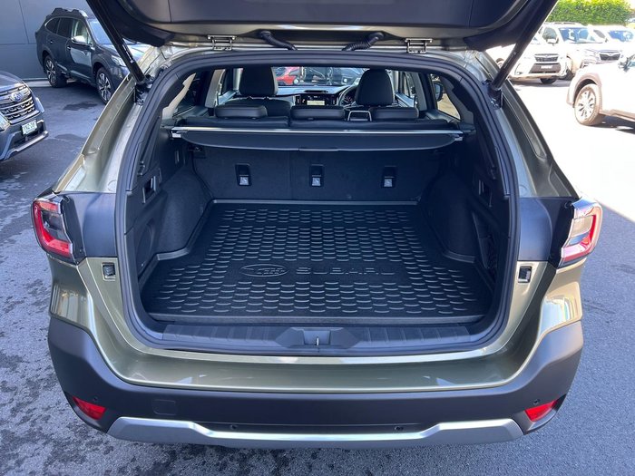 2024 Subaru Outback AWD Touring