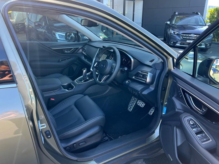 2024 Subaru Outback AWD Touring