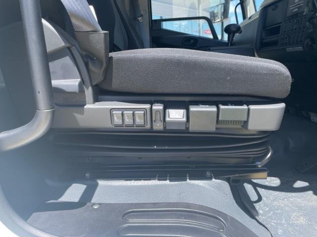 2024 Fuso Fighter 2427 White